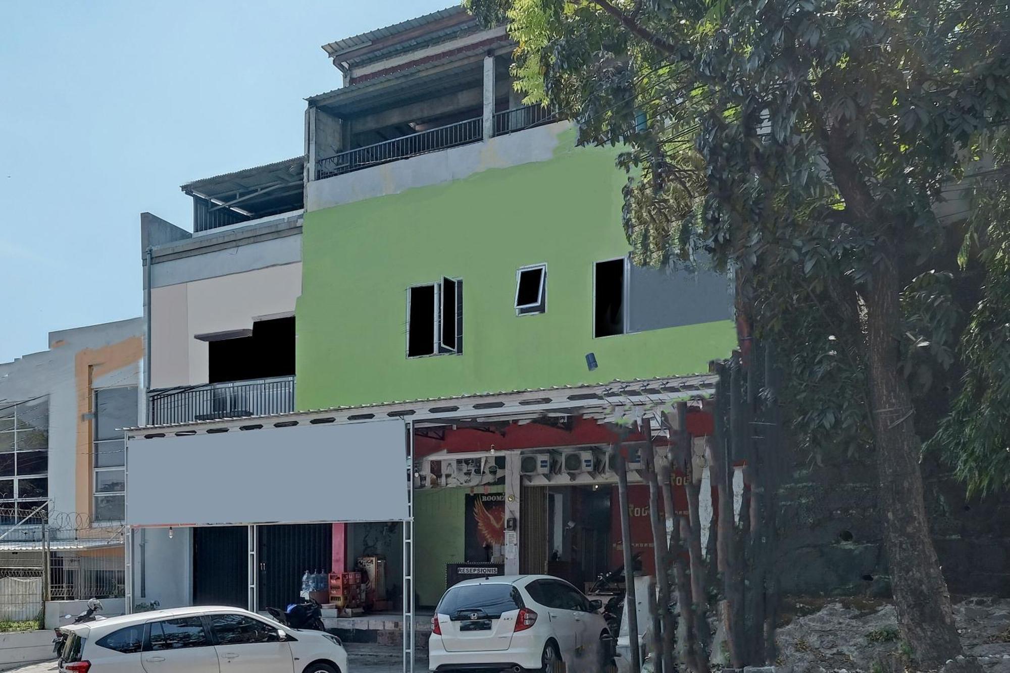 Oyo Life 92877 Hotel Rainbow 7296 Semarang Kültér fotó